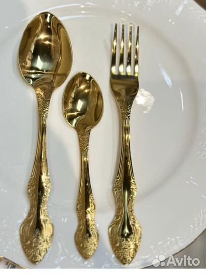 Набор столовых приборов
