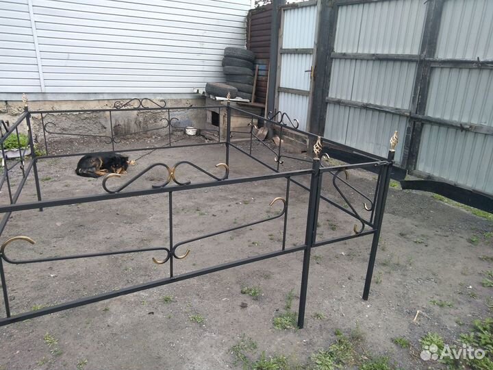 Изготовление ритуальных оградок