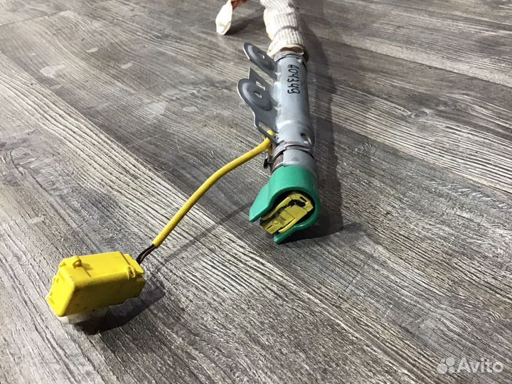 Шторка безопасности левая Volkswagen Touareg 1