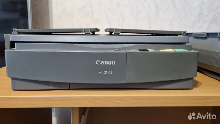 Копировальный аппарат Canon