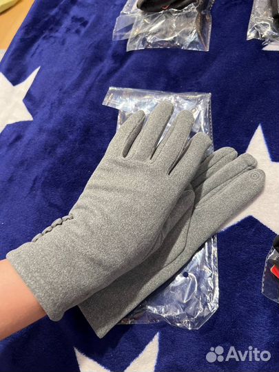 Женские перчатки новые