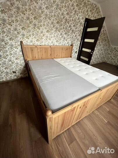 Кровать с матрассами IKEA