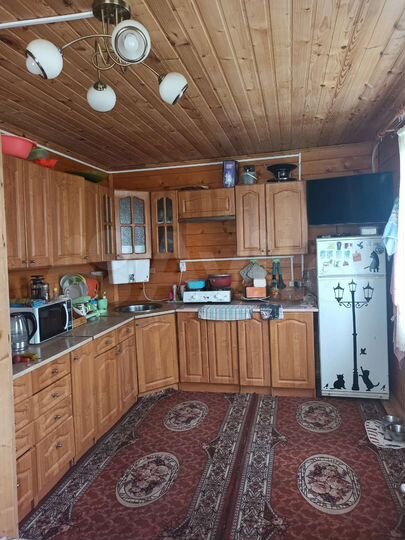 Дом 72 м² на участке 9,5 сот.
