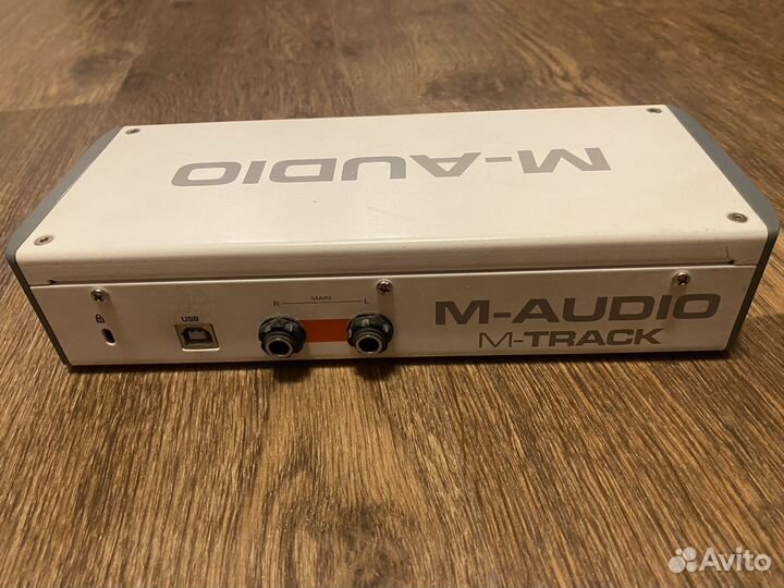 Внешняя звуковая карта m-audio m-track