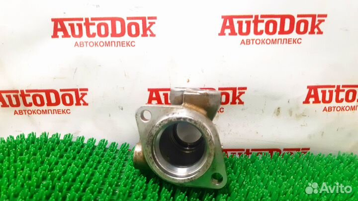 Крышка распределителя рулевой рейки