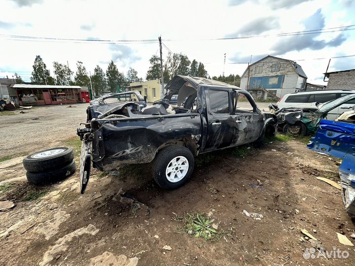 В разборе мазда бт 50