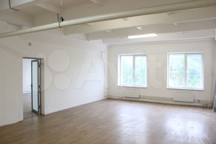 Помещение свободного назначения, 106.8 м²