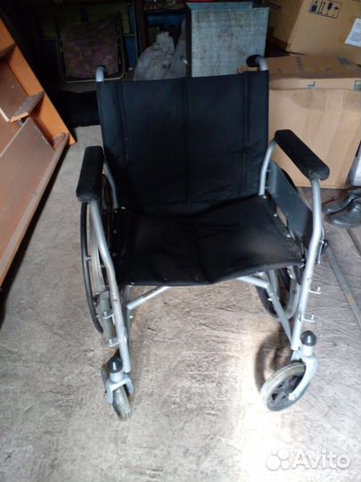 Коляска инвалидная