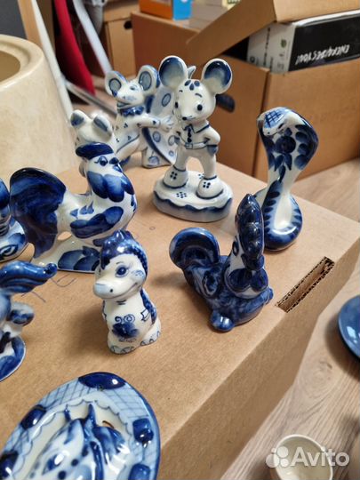 Фигурки животных гжель