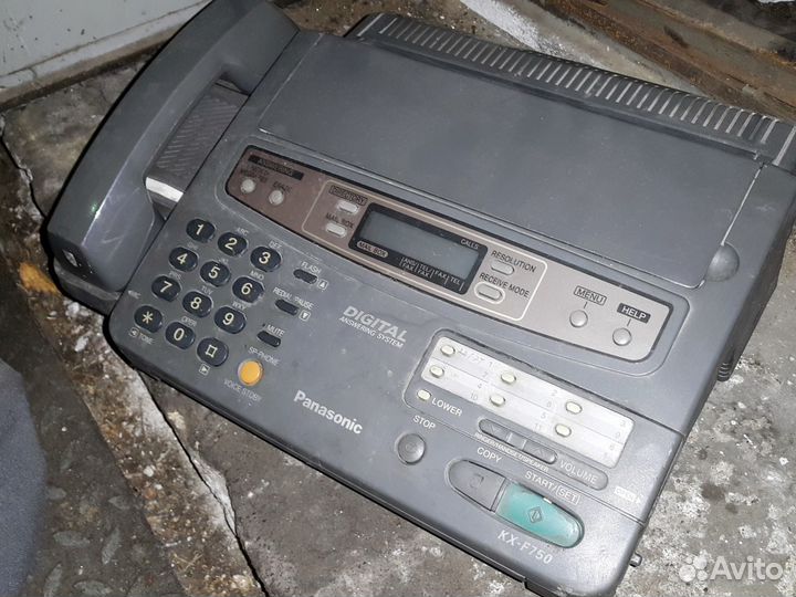 Телефон факс Panasonic KX-F750