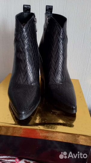 Полусапожки