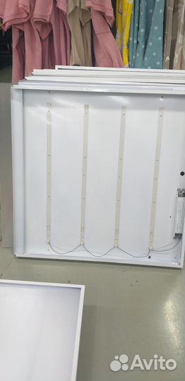 Светильник потолочный светодиодный