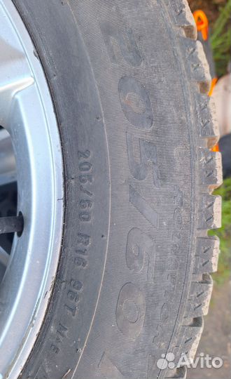 Pirelli Ice Zero 205/60 R16