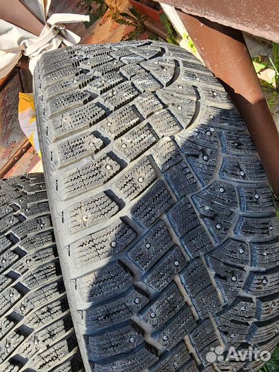 Continental IceContact 2 SUV 275/45 R20 110T