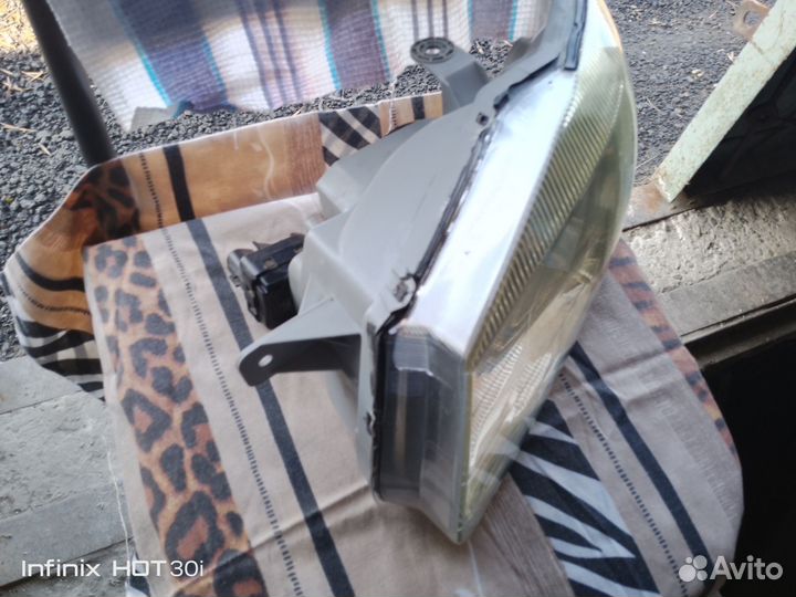 Фара левая на hyundai accent