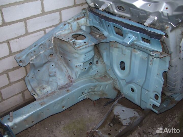 Хендай гетц четверть передняя правая