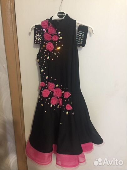 Платье для бальных танцев