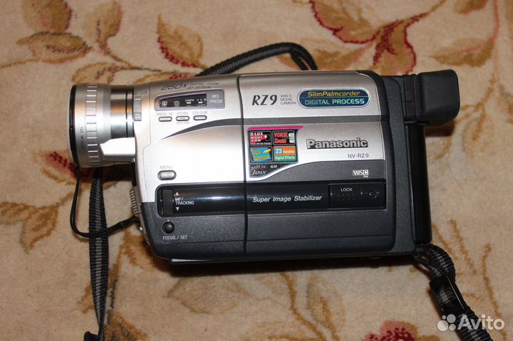 Видеокамера panasonic RZ9