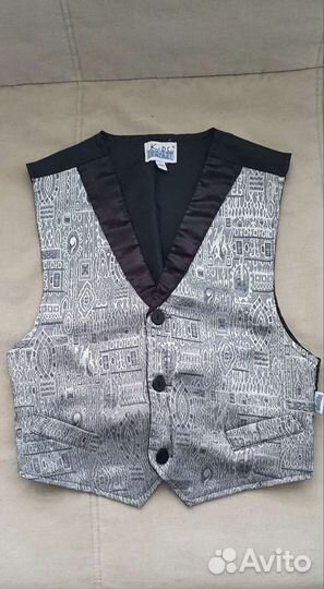 Праздничная жилетка для мальчика