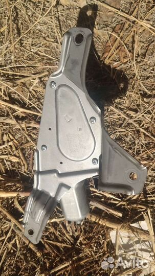 Моторчик дворника задней двери Toyota Porte Spade