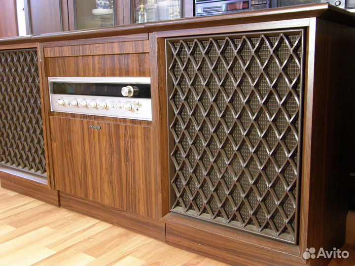 Квадро ретро радиола pioneer FS-3