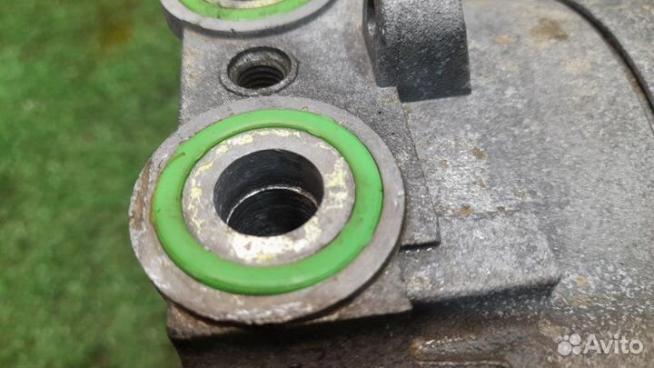 Компрессор кондиционера Ford Mondeo 3 2.0L