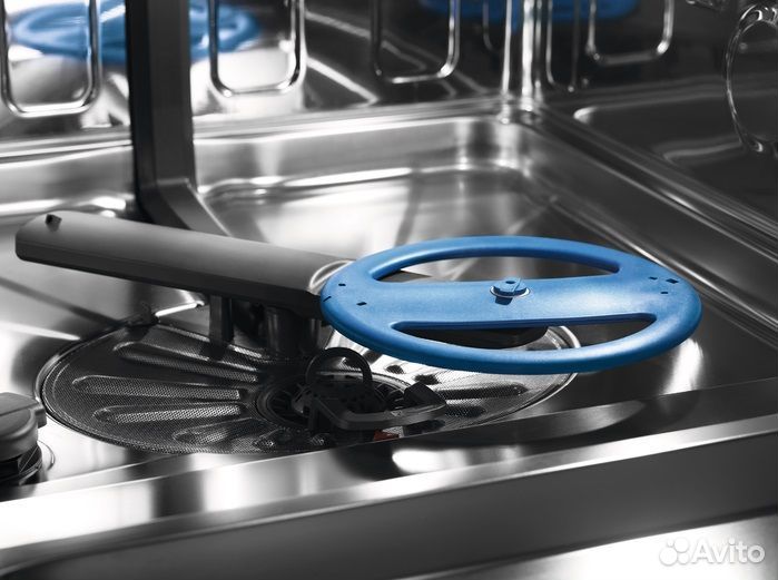 Electrolux EEC 967300 L Новая