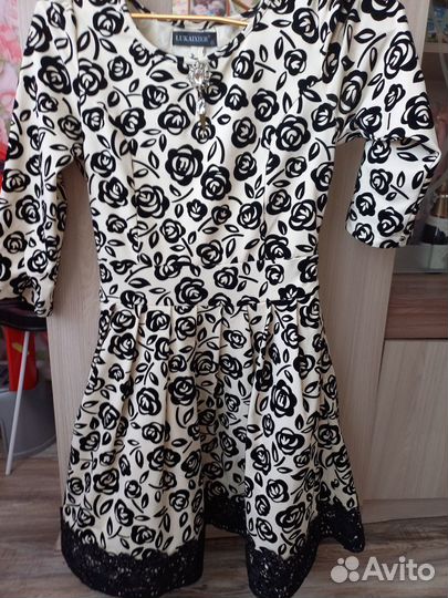 Платье женское