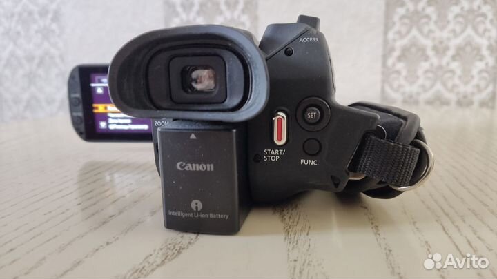 Видеокамера Canon Legria HF G40 HD WiFi