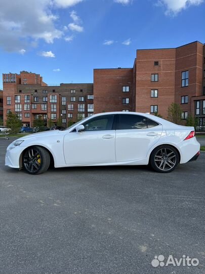 Lexus IS 2.5 AT, 2014, 250 000 км