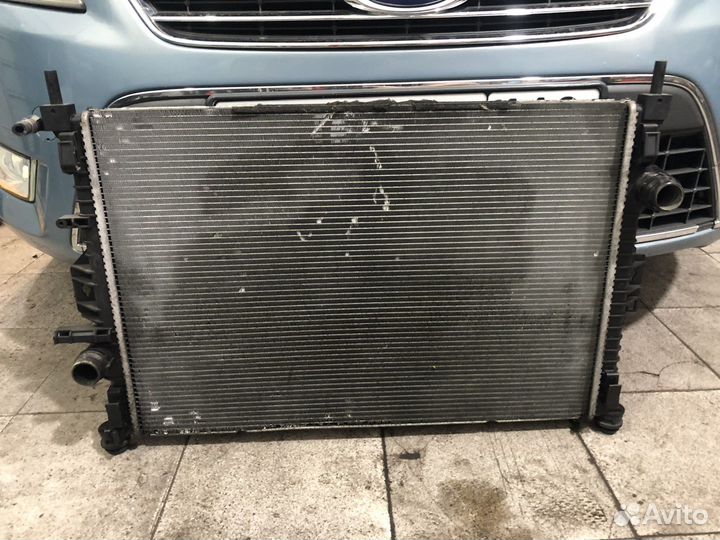 Радиатор охлаждения Ford Mondeo 4