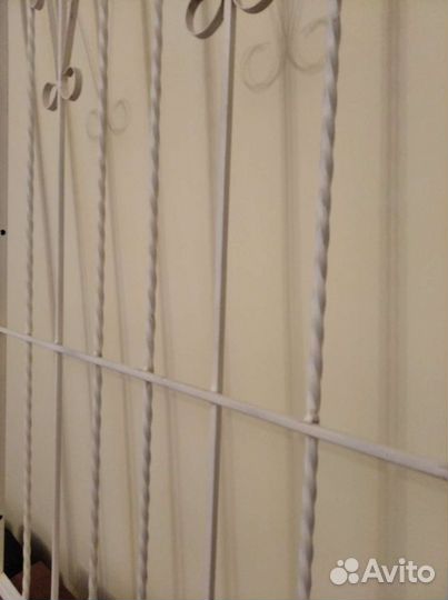 Решётка оконная