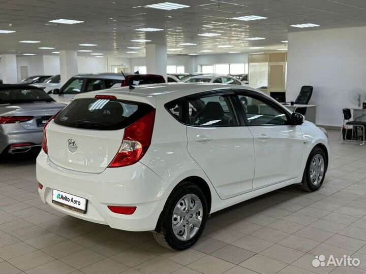 Hyundai Solaris 1.6 AT, 2013, 188 000 км