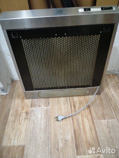 Вытяжка козырьковая для кухни indesit