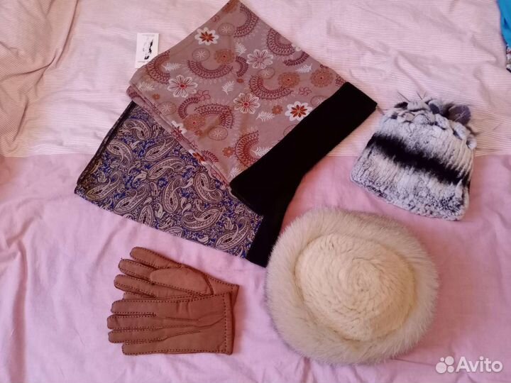 Перчатки, шарфы, шапки