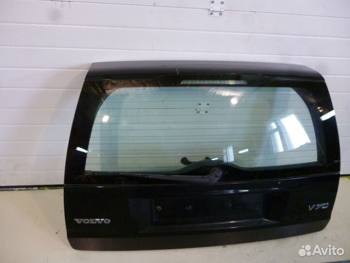 Крышка багажника Volvo XC 70 V 70 чёрная