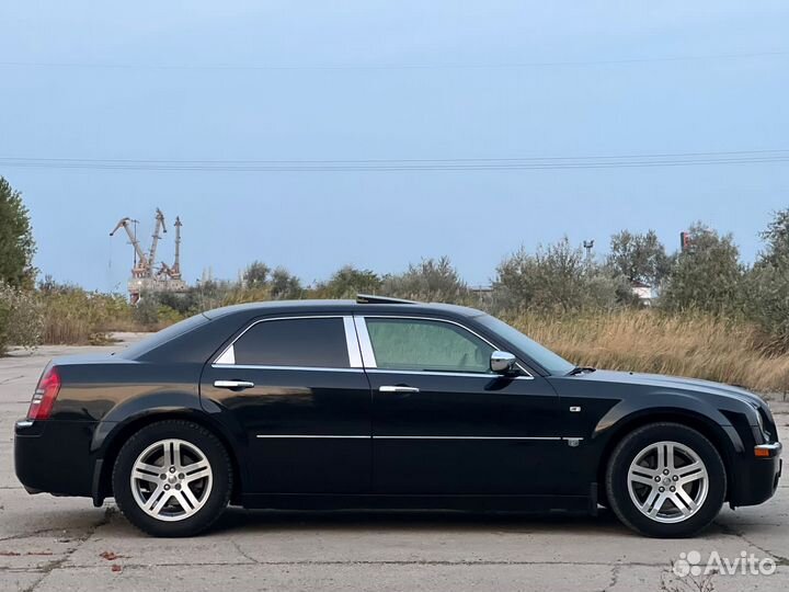 Chrysler 300C 5.7 AT, 2005, 217 800 км