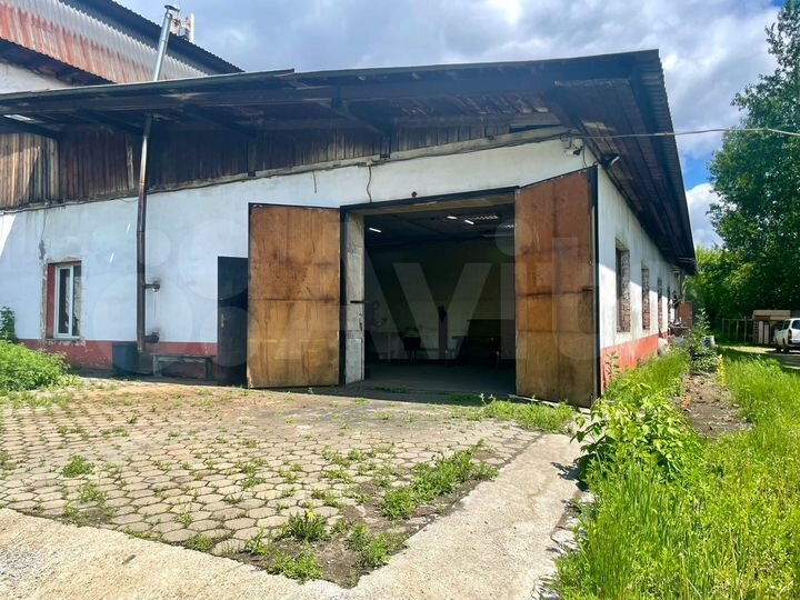 Помещения под производство / склад 383.1 м²