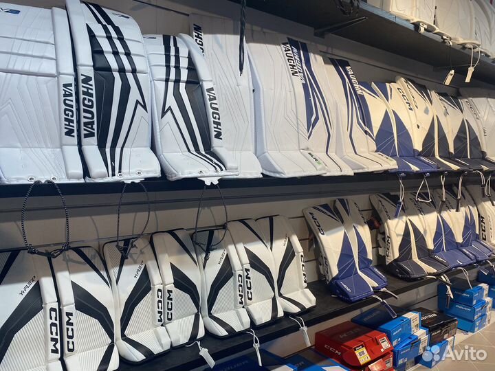 Вратарская хоккейная экипировка Bauer, CCM