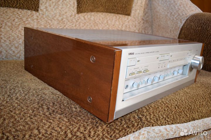 Усилитель Yamaha a-2000
