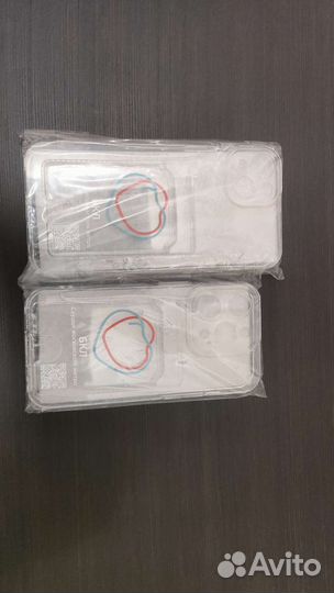 Чехол на iPhone 14