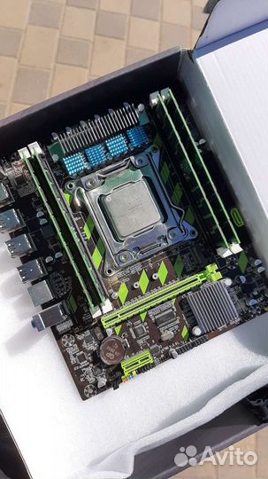 Xeon E5 2650 v2