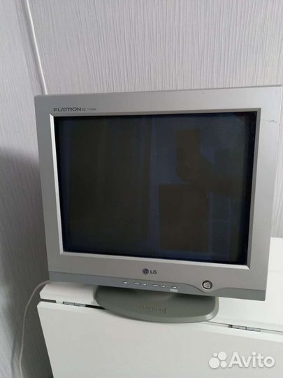Монитор LG flatron 17