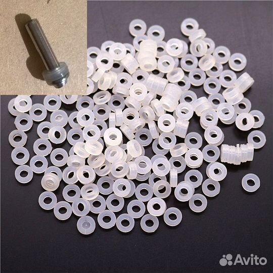 Ниппельная поилка для кроликов