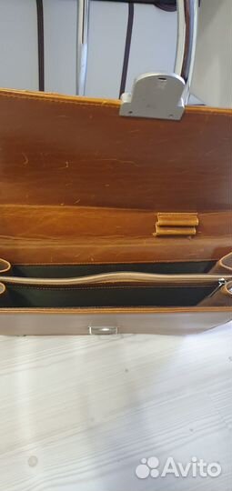 Мужской кожаный портфель