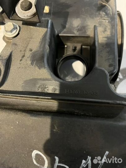 Клапанная крышка Bmw Е87 хэтчбэк N46B20 2008