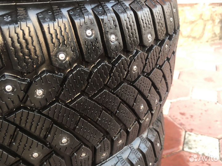 Continental ContiIceContact 215/55 R16