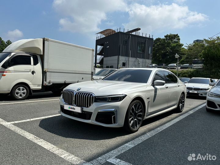 BMW 7 серия 3.0 AT, 2022, 28 000 км