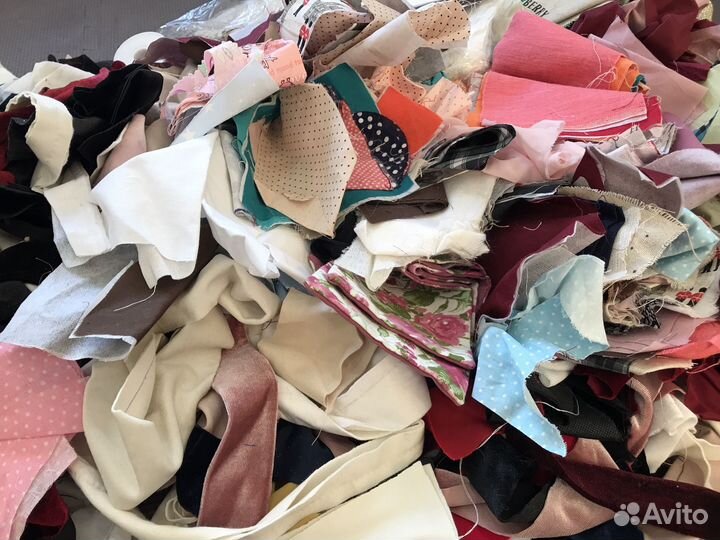 Обрезки тканей для рукоделия