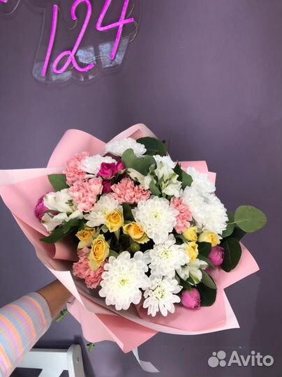 Букет из цветов доставка Flowers124 цветы